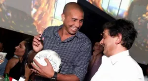 Легенда на Ювентус пръсна дрегера на полицията в Торино