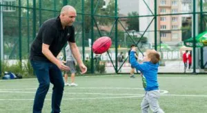 Деца и родители се забавляваха и спортуваха заедно на „Татко и аз 2017“