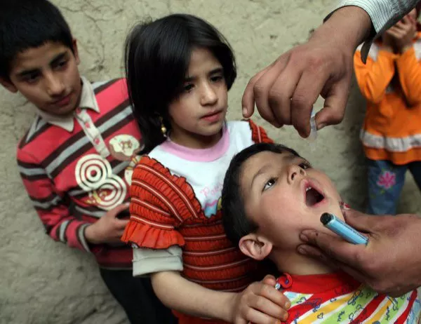 Ваксинален полиомиелит покоси десетки в Сирия