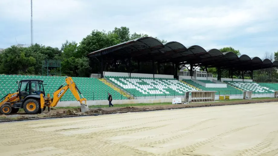 Държавата помага за нововъведение на стадион "Тича" във Варна