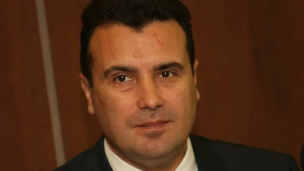 Заев решава утре за Договора за спора за името