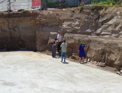 Инспектираха бетонираната могила в Пловдив при 35-градусова жега 