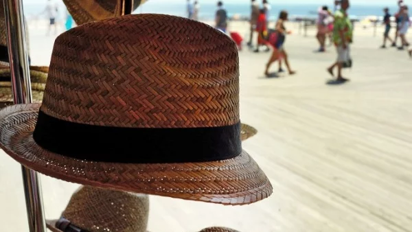 Жълт код за жега в 25 области на страната за утре