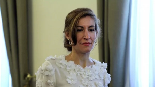 Ангелкова: Търсим възможности за сътрудничество в областта на дуално обучение в сектор „Туризъм“