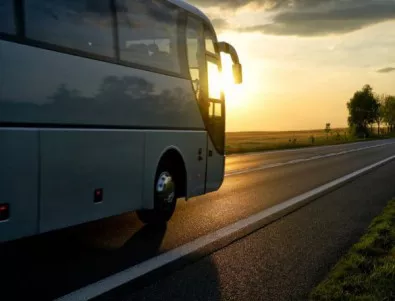Тежка катастрофа с автобус с ученици във Флорида