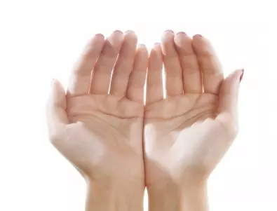 Този симптом с дланите на ръцете издава дефицит на важен витамин