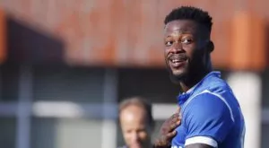 {{ otherArticle[0].article.title }}