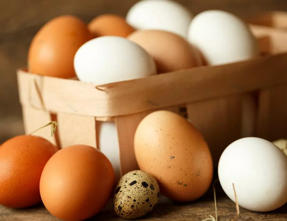 Каква е разликата между белите и кафявите яйца и кои да консумираме?