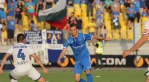 {{ otherArticle[0].article.title }}