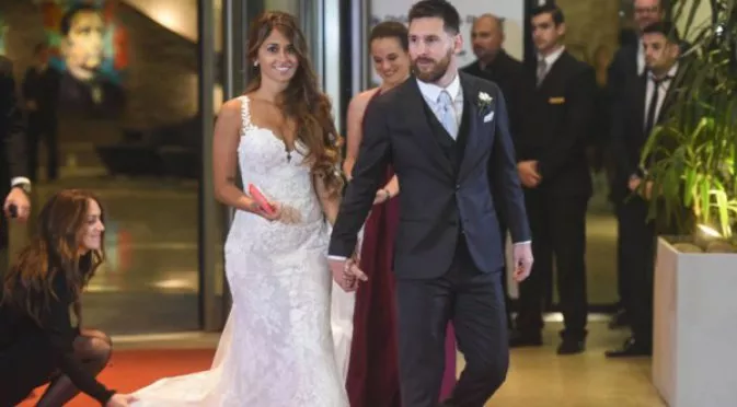 ВИДЕО: Меси и Антонела почупиха дансинга на сватбата си