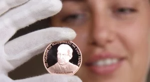 БНБ пуска възпоменателна монета в памет на Елин Пелин
