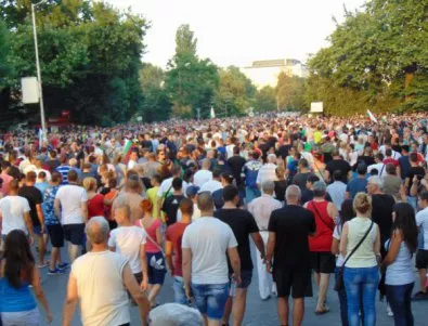 Асеновград отново се вдига на масов протест