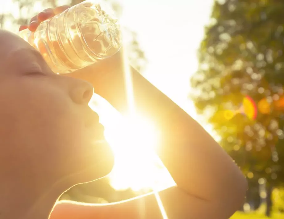 Никой не предполага, че именно ТОВА е най-здравословната напитка за лятото