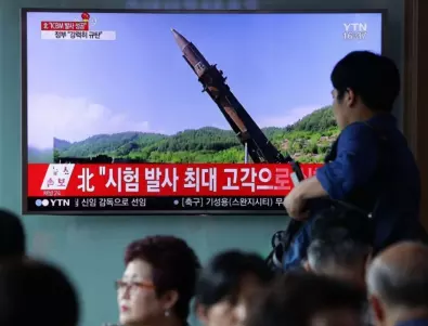 Северна Корея отхвърли твърденията, че доставя боеприпаси на Русия