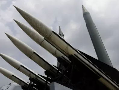 ЕС осъди изстрелването на балистична ракета от Северна Корея