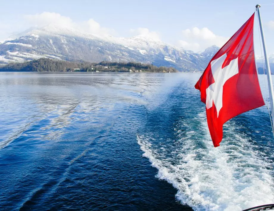 Швейцария легализира еднополовите бракове 