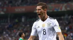 Юнайтед изпреварва куп отбори за сензация от Бундеслигата