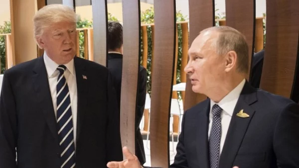 Тръмп: Русия, приготви се, ракетите ни идват