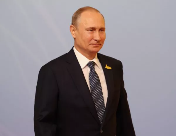 Говорителят на Путин: Не, той няма мотоциклет 