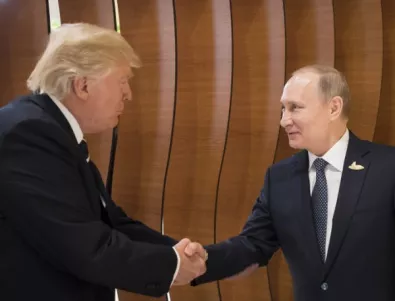 Тръмп и Путин все пак се срещнаха за кратко във Виетнам (Видео)