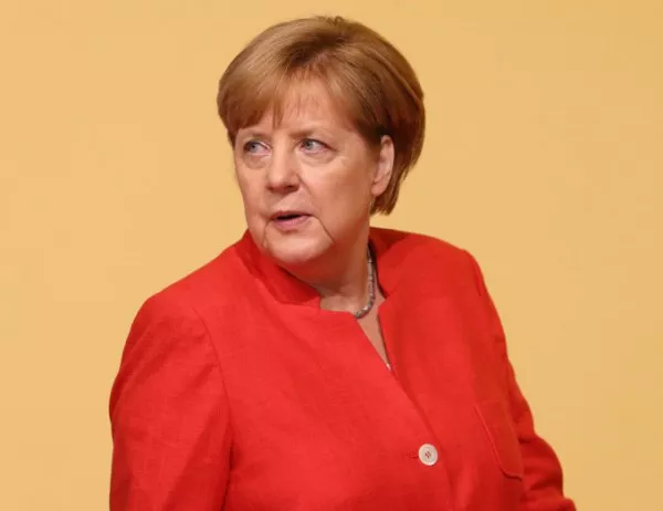 Меркел губи един по един най-верните си европейски партньори