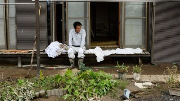 Десетки загинаха при наводнения в Китай