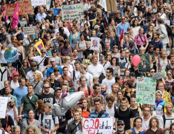 Дипломати: Протестите в Хамбург сочат наличие на сериозни проблеми