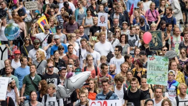 Дипломати: Протестите в Хамбург сочат наличие на сериозни проблеми