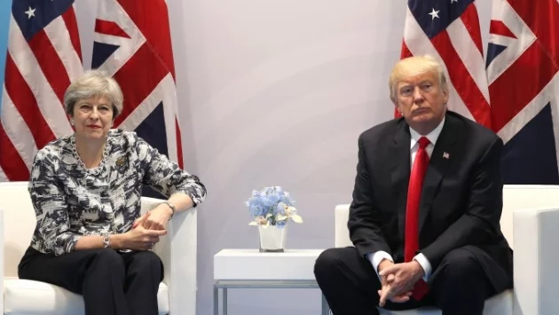 Тереза Мей подкрепи британския посланик в САЩ, Тръмп ѝ отвърна, че е хубаво, че си отива