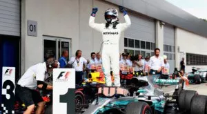 Валтери Ботас удържа конкуренцията и спечели в Австрия