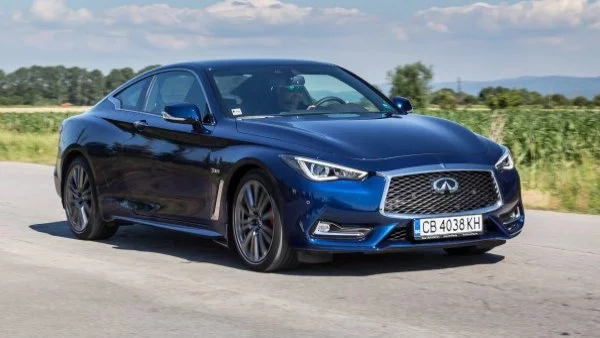 Infiniti Q60S 3.0t: Японско оръжие срещу германската тройка (тест-драйв)