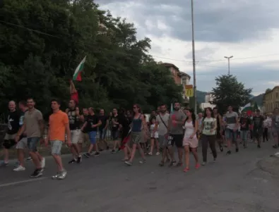 Асеновград на протест заради липсата на правосъдие за роми-биячи