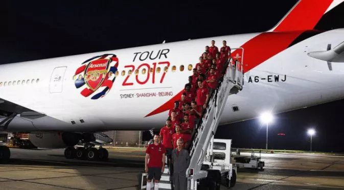 Арсенал тръгна на турне без Алексис Санчес