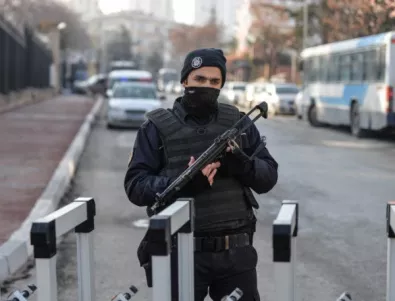 В Турция задържаха екстремисти, готвили терористичен акт