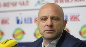 Тити Папазов: Божков не може да се спаси от левскарския съд