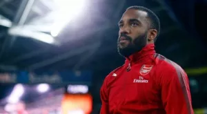 {{ otherArticle[0].article.title }}