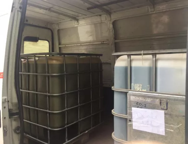 Два тона гориво без документи задържаха инспектори от митница Русе