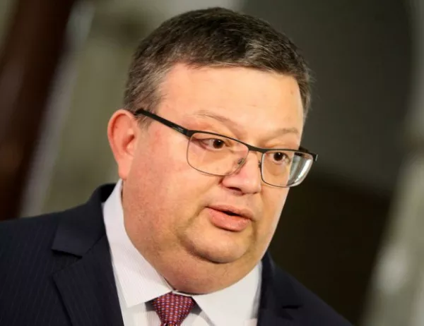 Цацаров: Много скандали във ВСС бяха инспирирани отвън
