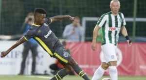 {{ otherArticle[0].article.title }}