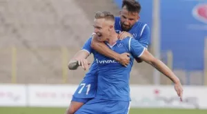 {{ otherArticle[0].article.title }}