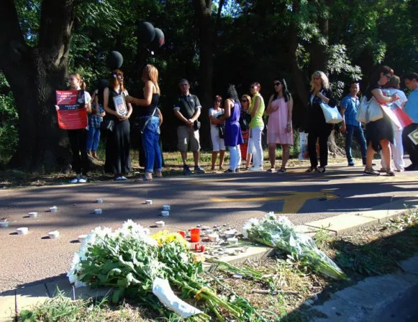 В Пловдив и Русе граждани поискаха по-тежки наказания за убийствата по пътищата