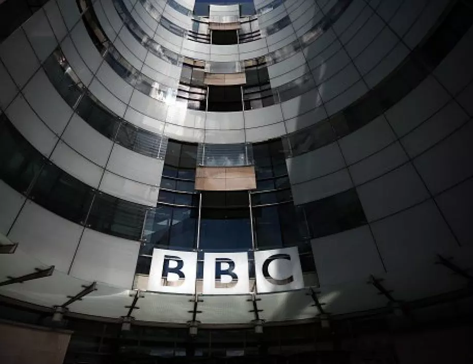 Британската радиостанция BBC започва да излъчва новини