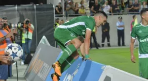 {{ otherArticle[0].article.title }}