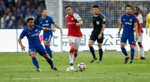 {{ otherArticle[0].article.title }}