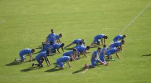 {{ otherArticle[0].article.title }}