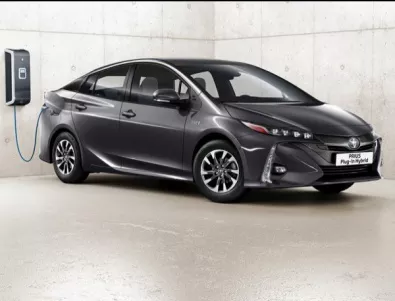 Toyota готви революционен електромобил