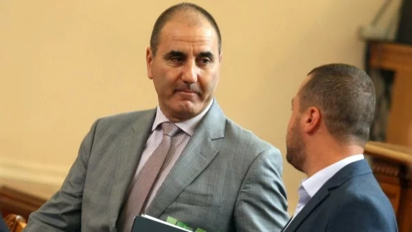 Цветанов: Президентът засилва острия тон заради обезпокоителните факти около изтребителя