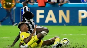 ВИДЕО: С 2 гола на Маркизио Ювентус надви ПСЖ