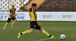 Голямата звезда на Ботев си тръгва?