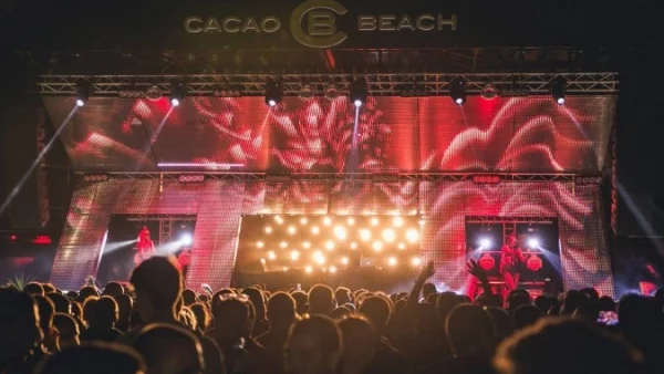 Предстои масивен техно уикенд на Cacao Beach